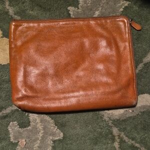 Mark & Graham Tan Leather Toiletry Bag